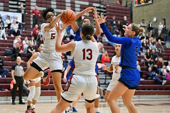 a South Medford Mission Hills girls basketball Oregon POA Holiday Classic December 30 2023 Leon Neuschwander 38